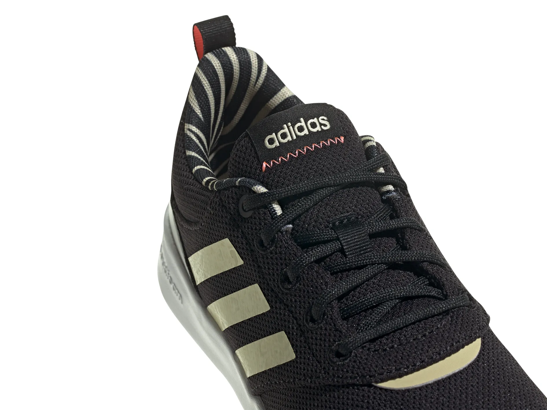 Adidas Womens QT Racer 2.0 <br> GX5681