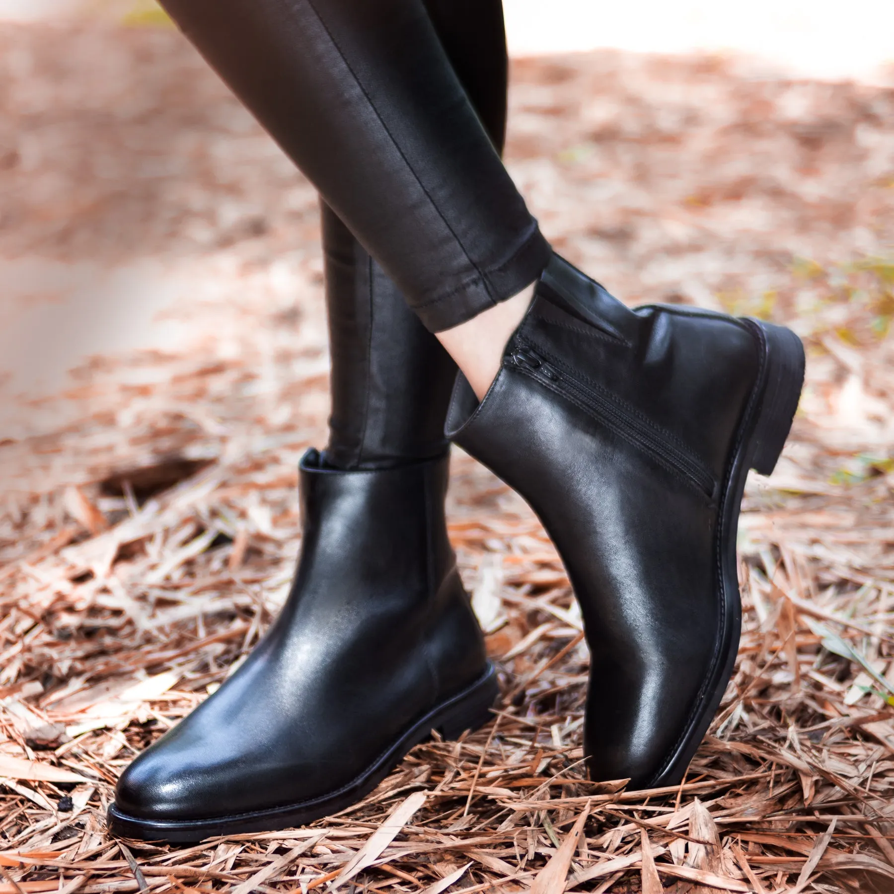 Aubrey Classic Ankle Booties