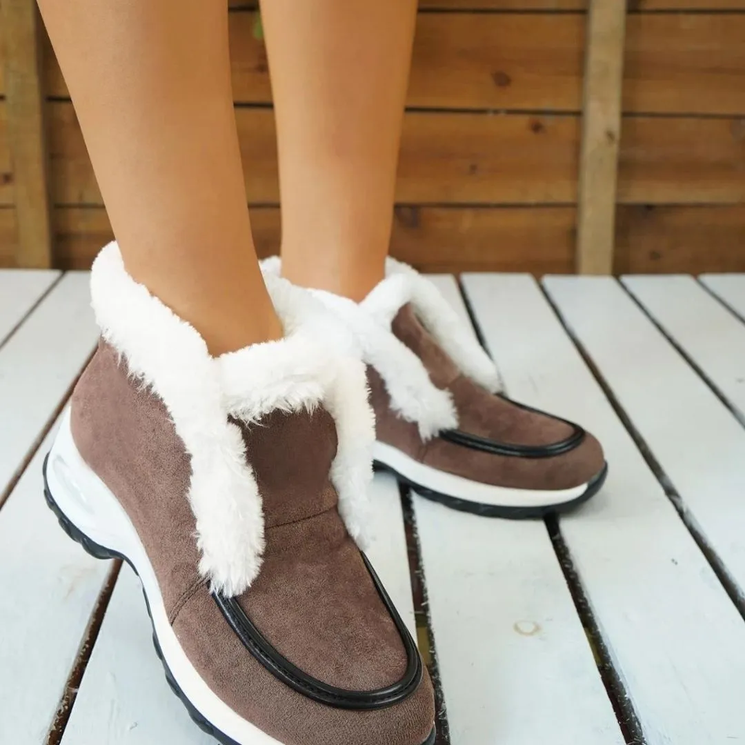 Casual Suede Ankle Boots with Faux Fur for Women | Ideal for Autumn/Winter