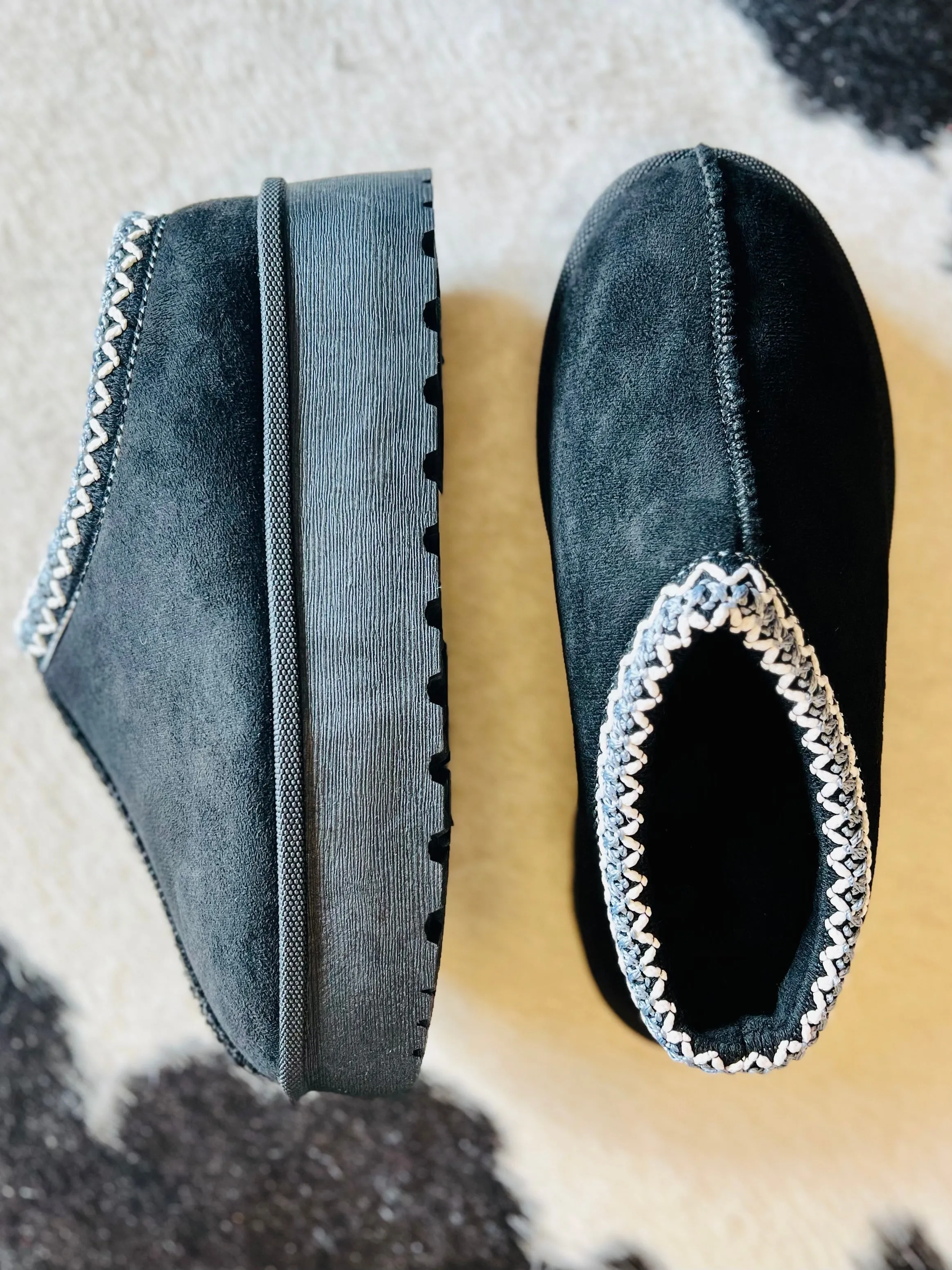 High Level Slippers - 2 colors