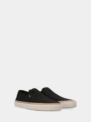 Izomi slip on shoe