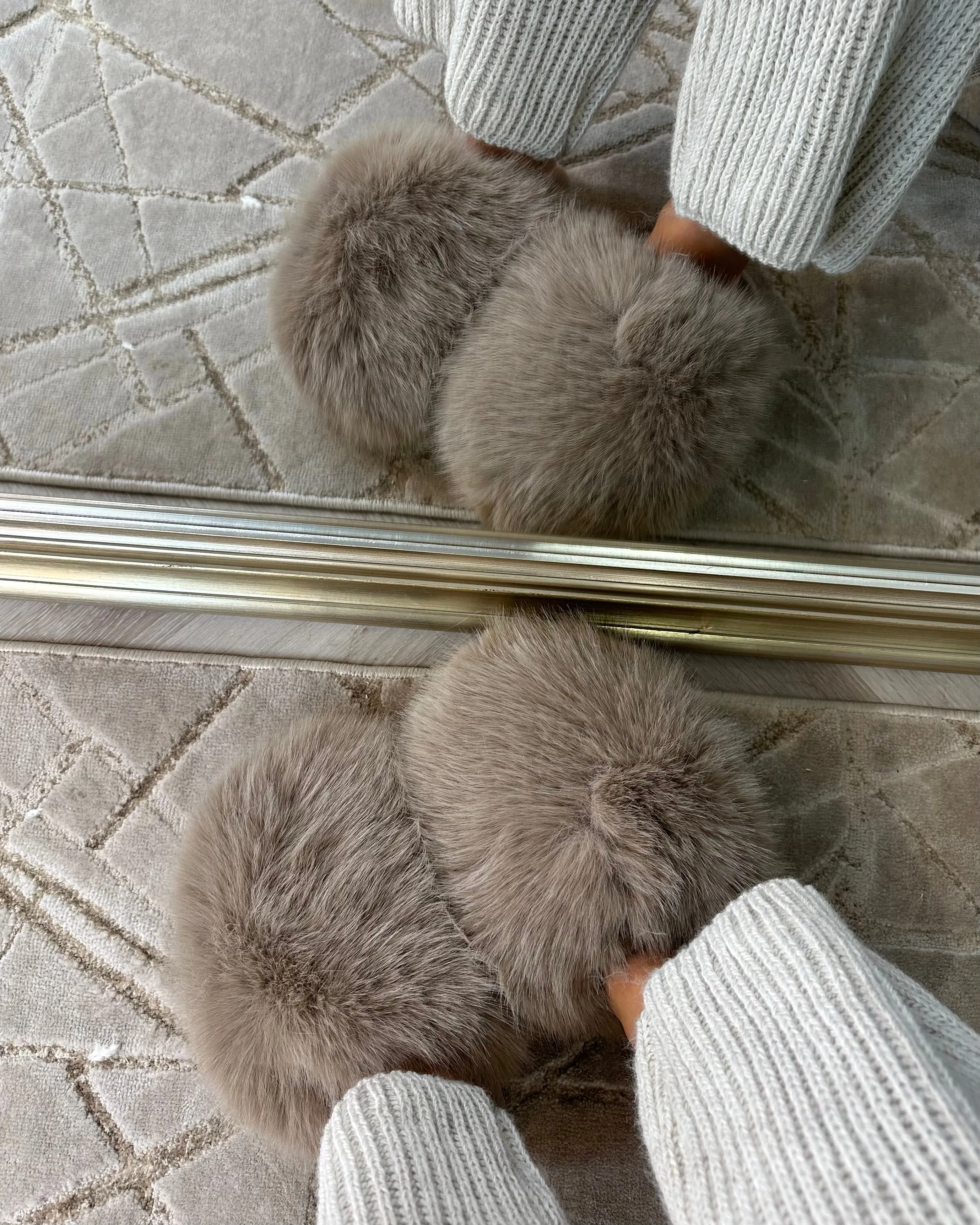 Kelise Faux Fur Slippers- Mocha