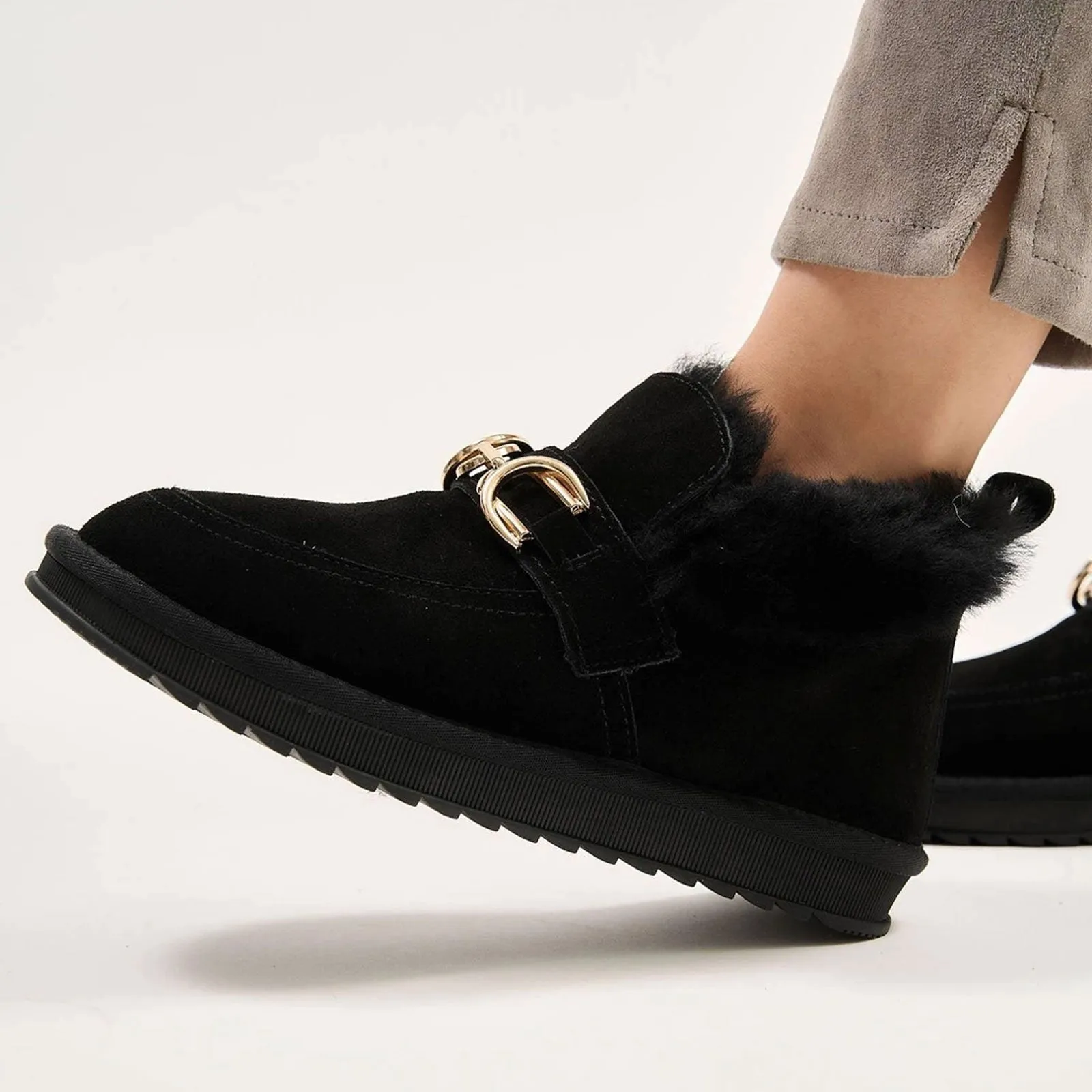 Puff Buckle Winter Boots in Black