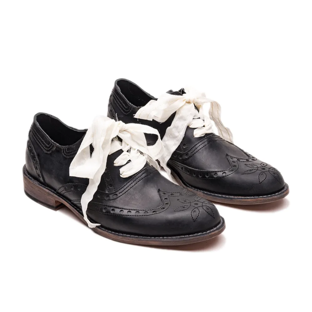 Vanas – Oxford Lace-Up